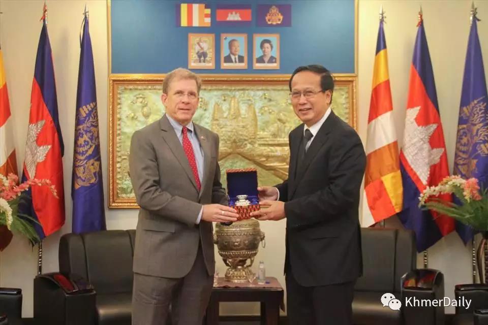 微信图片_20191206212603.jpg