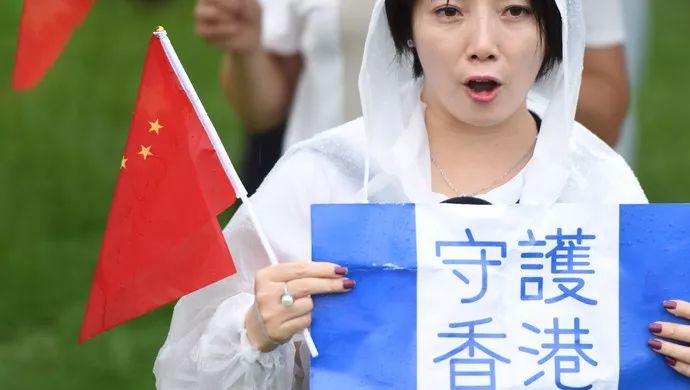 眼见不一定为实 香港社会正被假新闻撕裂-3.jpg