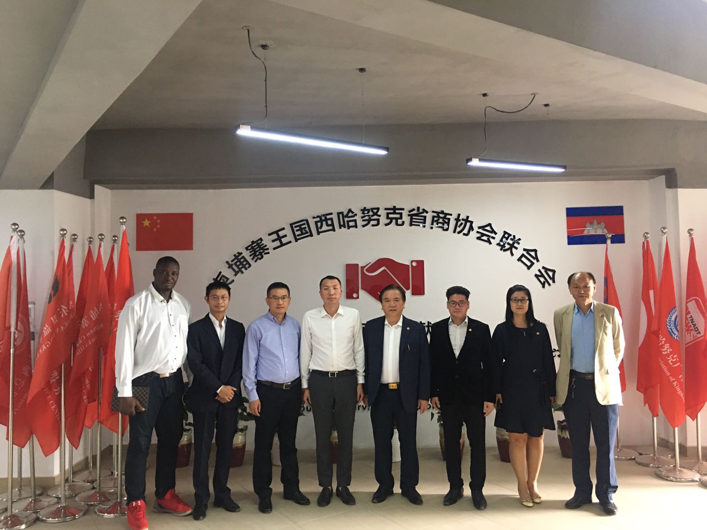微信图片_202001011645123.jpg