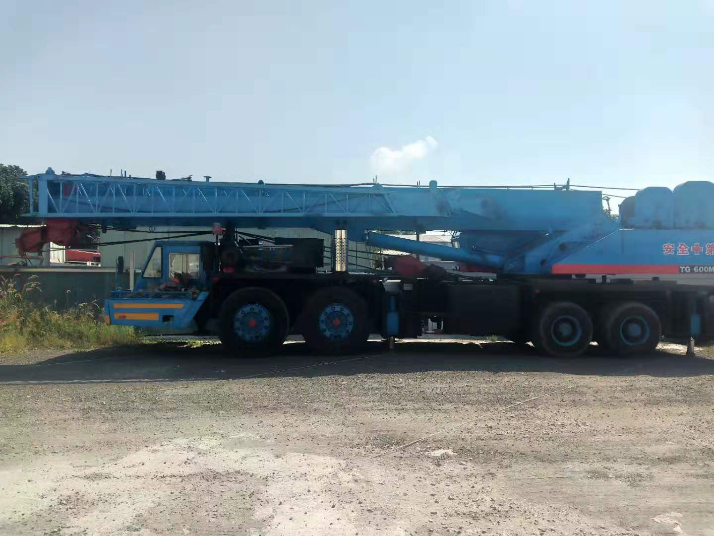TG600M-1 2.jpg