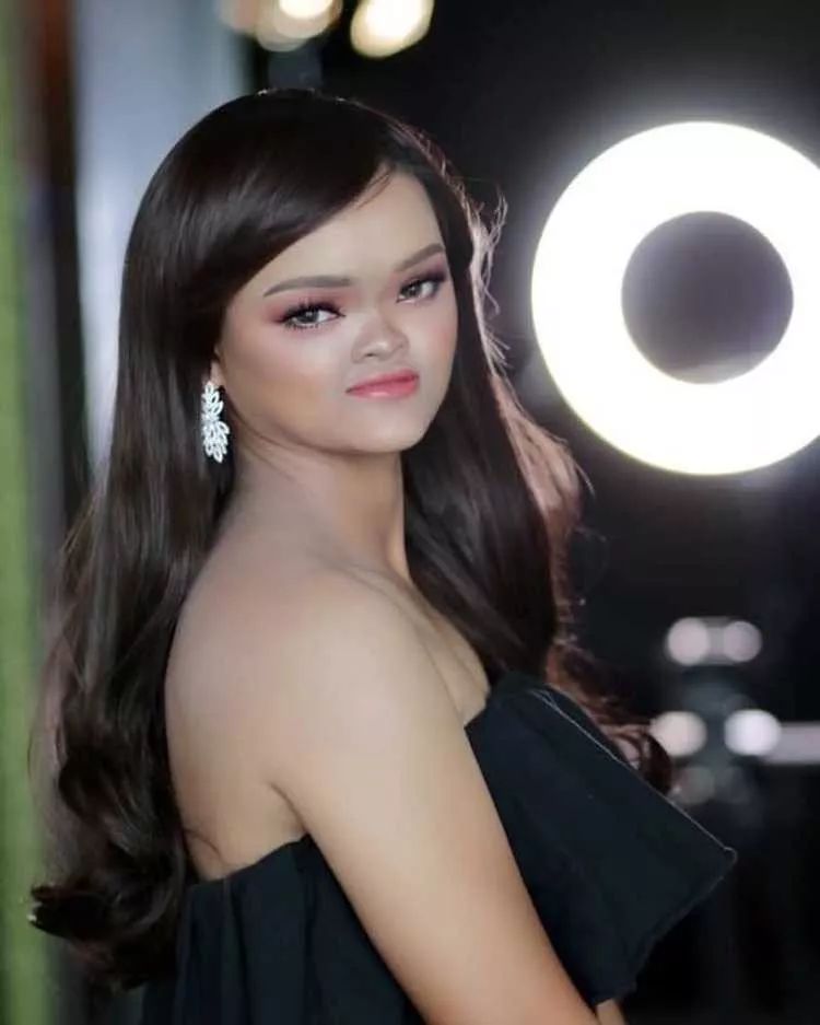 0.jpg