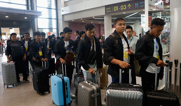 migrant-workers.jpg