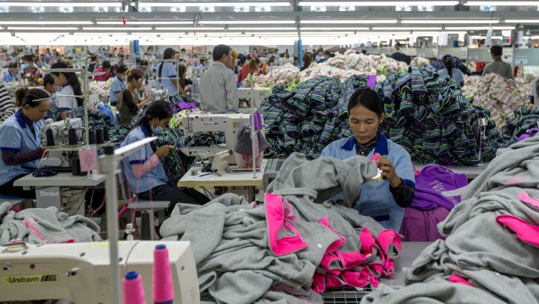 garment-worker-in-kandal.jpg