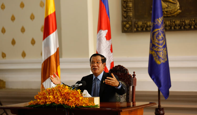 Hun-Sen-Siv-Channa.jpg