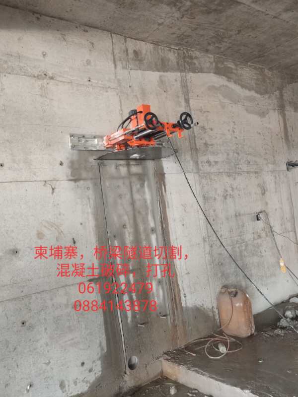 front1_Fnn0GDosqnzvIVPVTQDRD5g6yx_L.jpg