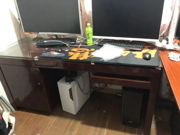 0.jpg