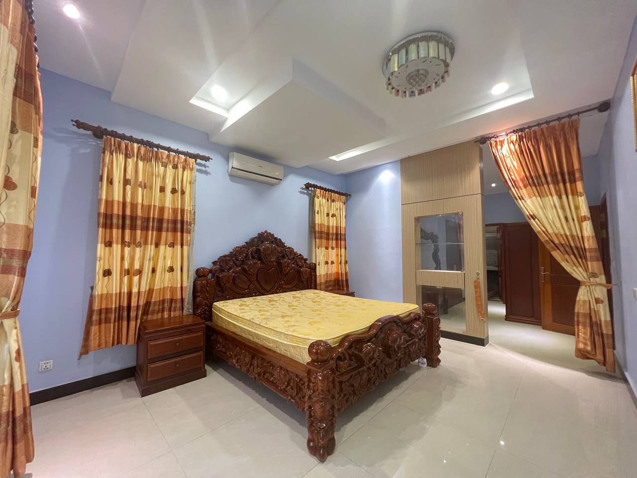 20220827154831front1_0_475504_Fv0OgGku2SZ7-Jn4tCiVygSc-6J9.jpg