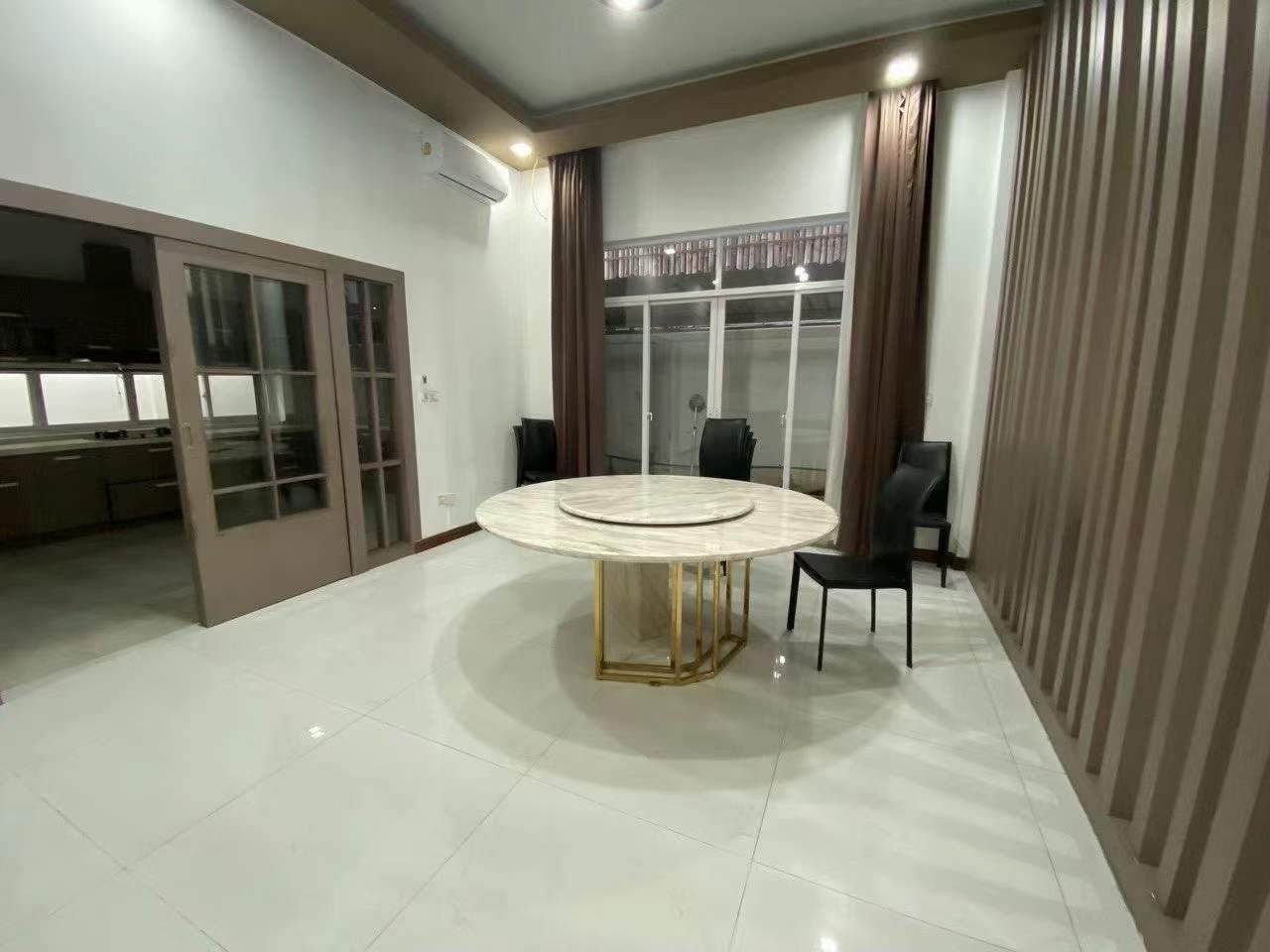 20220905165431front1_0_475506_Fm762r5Mhhr8TKRi6KKS9HbHmmj5.jpg