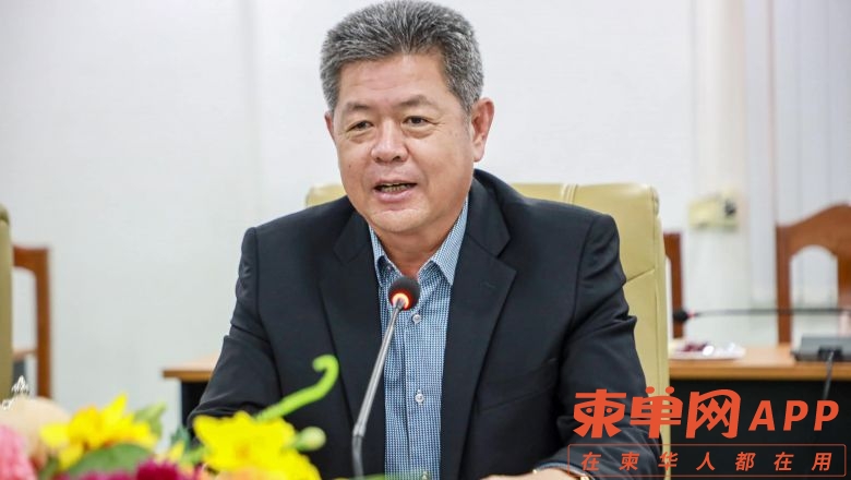 topic_6-_preah_sihanouk_provincial_governor_kouch_chamroeun_hold_a_meeting_over_.jpg