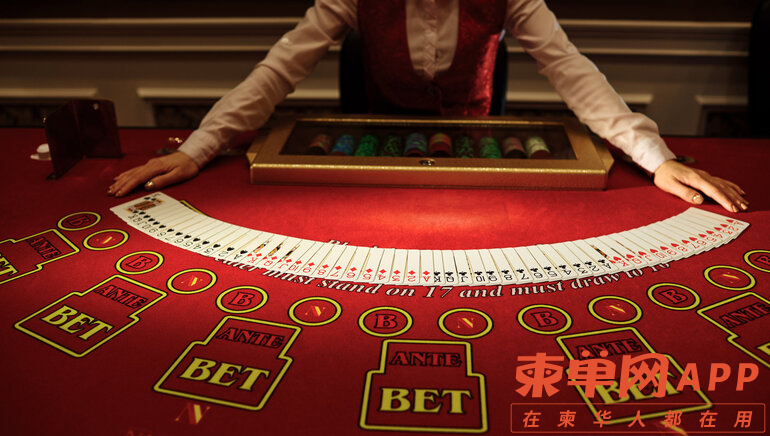 live-casino-dealer.jpg