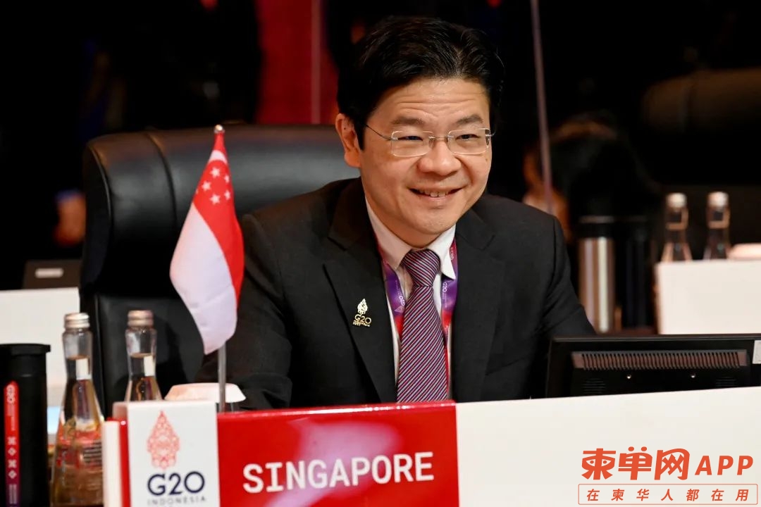 黄循财宣誓就任新加坡第四任总理