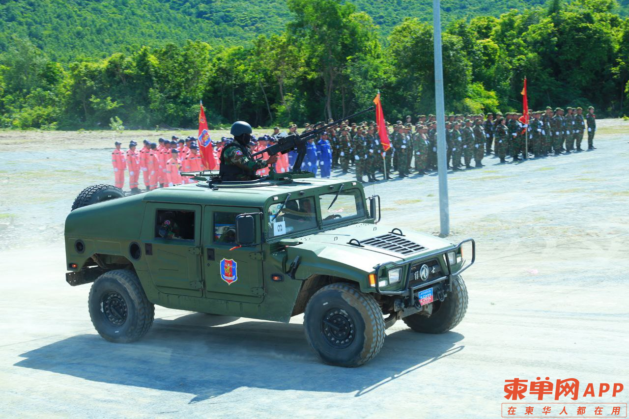 “救援机器狗“亮相！核心控制系统由柬埔寨自主研发