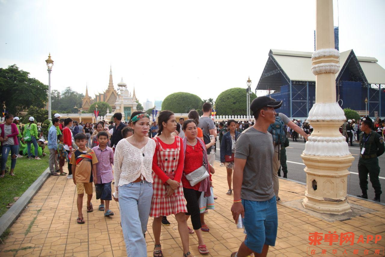 在柬埔寨,送水节第一天你是怎么度过的?