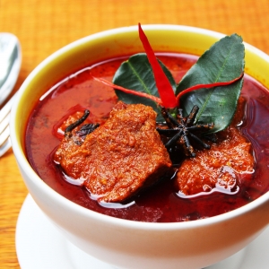 舌尖上 的高棉 — 柬式牛肉咖喱褒 (Beef Saraman)