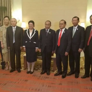 柬中友协艾森沃主席会见中国-东盟协会顾透莲会长