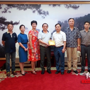 柬湘商贸投资旅游项目交流团访湘 湖南省侨联会见