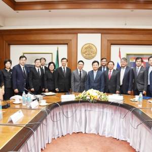 柬泰会议：促成签署《跨国货物谅解备忘录》草案