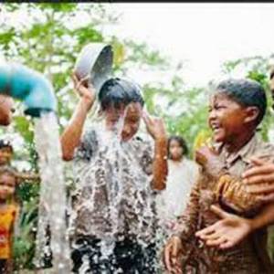 USAID援助300万美元支持柬埔寨纯净水供应