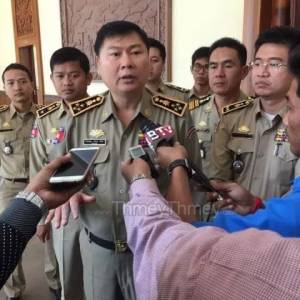 柬送水节即将到来 万名警力保驾护航