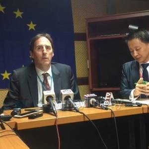 欧盟停止援助柬埔寨选举资金
