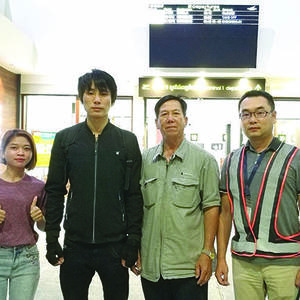 中国男子被骗至暹粒流落街头 使馆牵头各界助其平安返乡