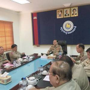 重拳保障市民权益 6万警力时刻待命