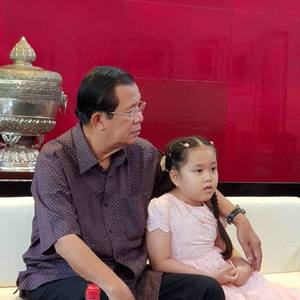 第一家庭出数学神童 总理孙女成绩亚洲第一