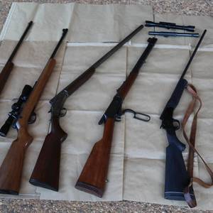 柬非法使用武器现象减少