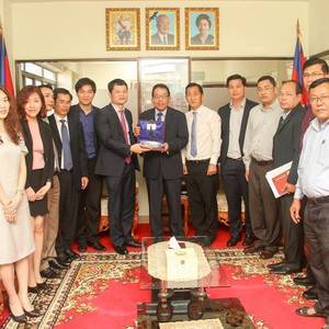 柬越加强商贸合作