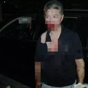 一中国同胞醉驾连撞3车逃逸，被柬埔寨人围殴