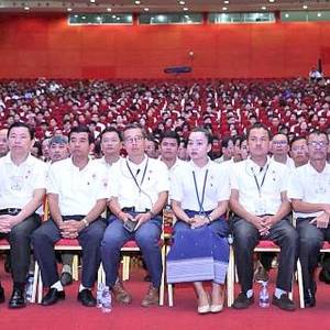 “只要对像不是罪犯”‧洪森愿和反对党谈判
