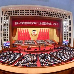习近平：中国新型政党制度避免了代表少数利益集团的弊端