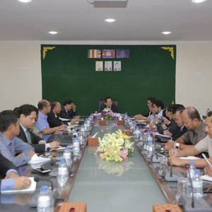 柬国家工会理事会·新任主席晤劳工部长