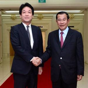 洪森会见日相特使称·拒与沈良西政治谈判