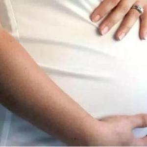 前出生的代孕婴儿可以申请带离出境