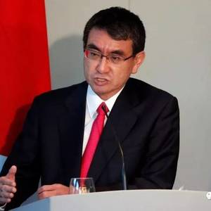 日本外长河野太郎8日访柬