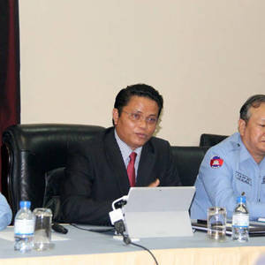 日本代表团拜访CMAC以了解柬排雷进展