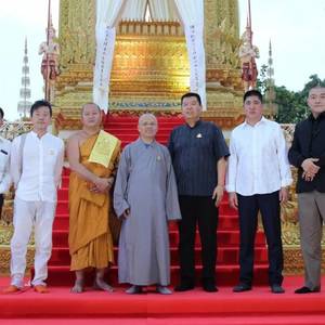 柬高僧仙逝 多位国际友好人士参加葬礼