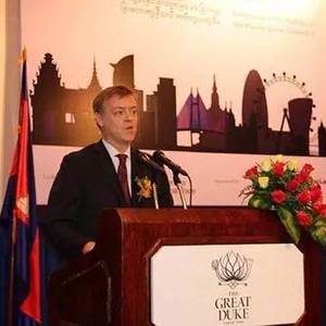 英国投资商看好柬埔寨经济潜能
