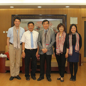 朱吉利访问北京外国语大学