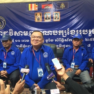 涅文才重任高棉团结党主席