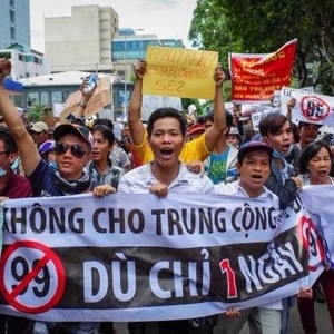 越南多地爆发反华示威活动！
